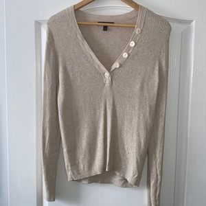 Banana Republic Women’s V-Neck Ribbed Sweater